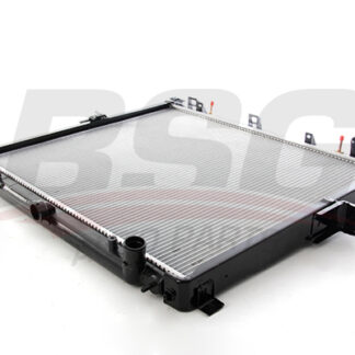 SU RADYATORU PICKUP 06- / NAVARA 05-15 A-T 600×688X26