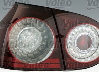 STOP LAMBASI (SOL+SAG 4 PARCA) TUNING KIT / LED GOLF V